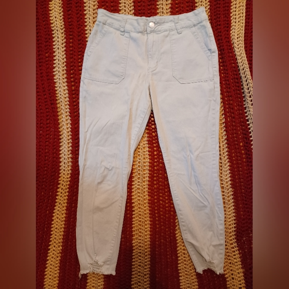 Royalty light green cut offs